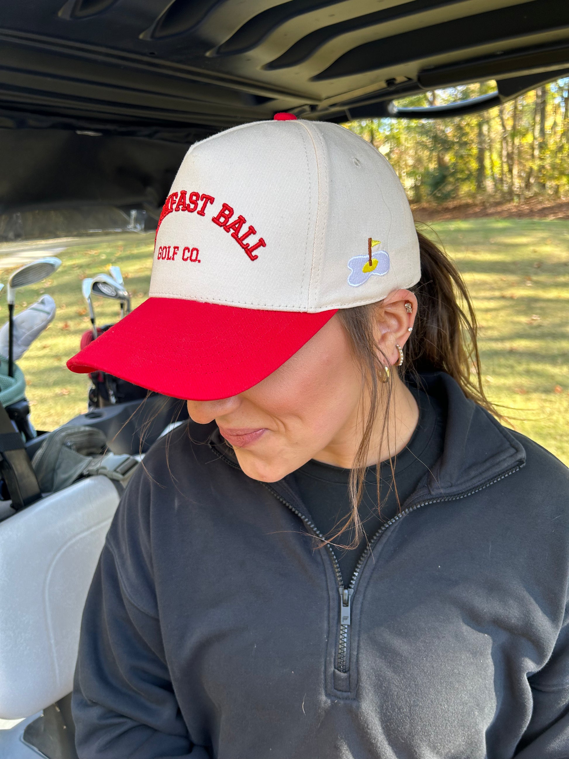 womens-golf-hat